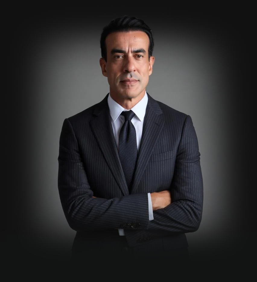 Dr. Thel Chateaubriand